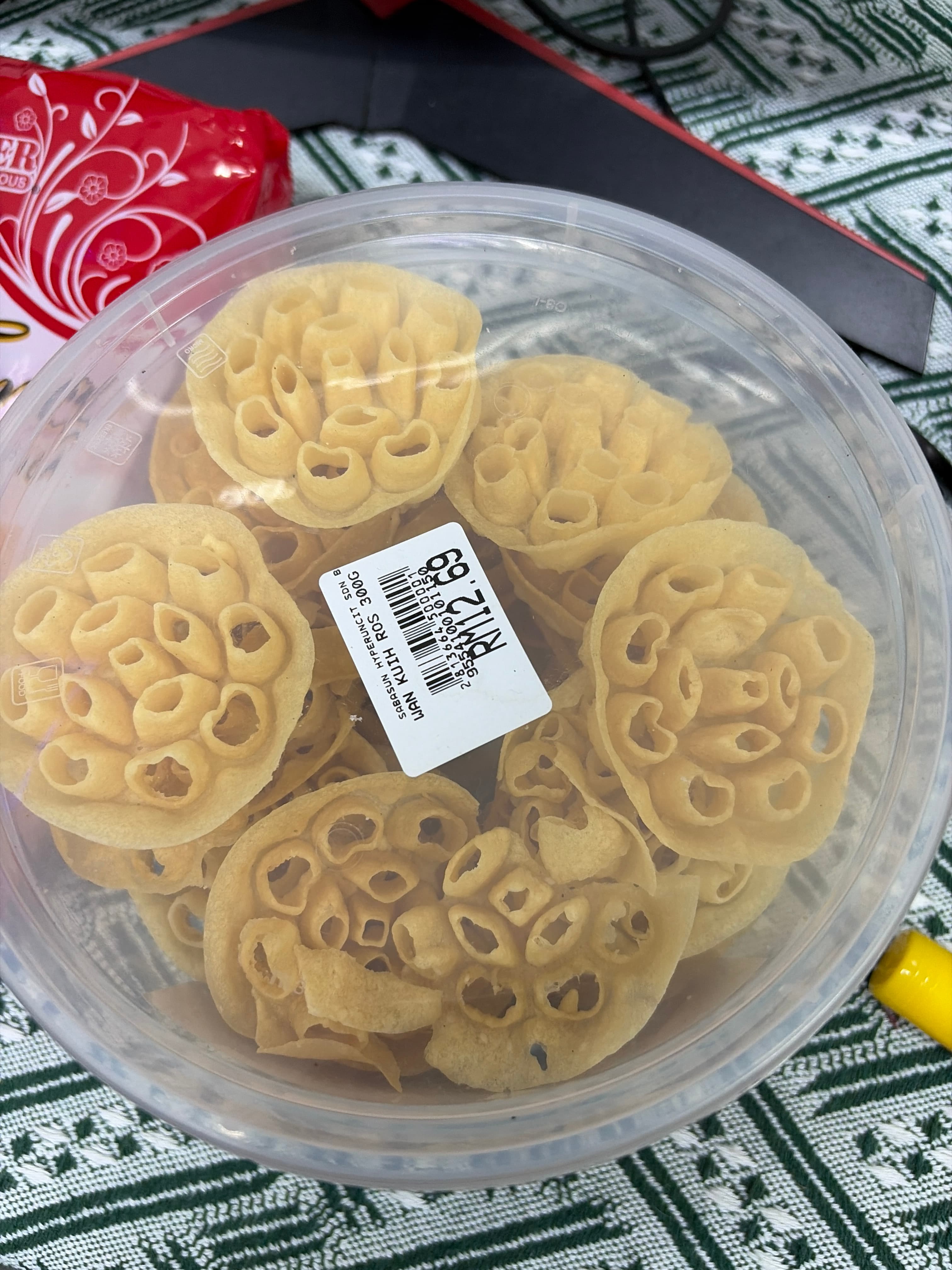 Kuih ros